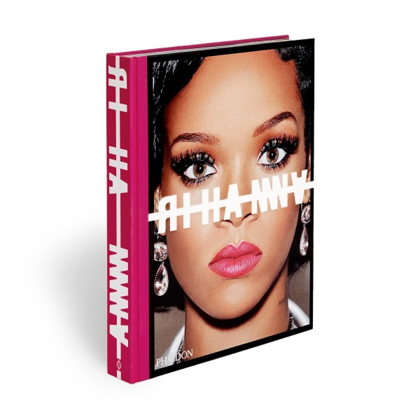 Rihanna di Rihanna